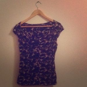 Scoop neck top